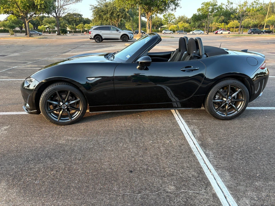 2016 Mazda ND MX-5 Miata - Image 12 of 31