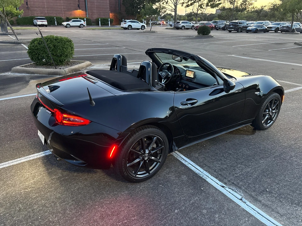 2016 Mazda ND MX-5 Miata - Image 27 of 31