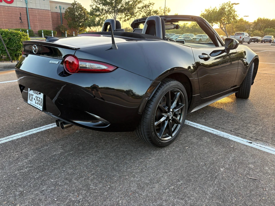 2016 Mazda ND MX-5 Miata - Image 25 of 31