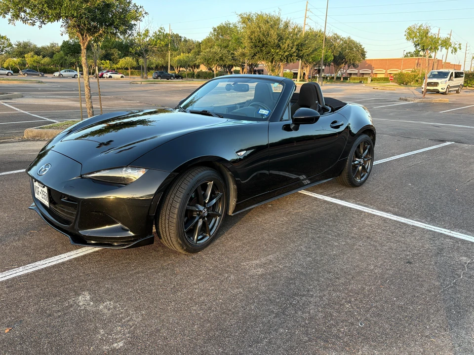 2016 Mazda ND MX-5 Miata - Image 9 of 31