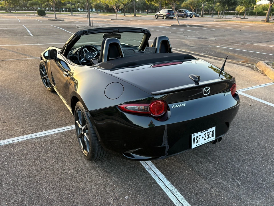 2016 Mazda ND MX-5 Miata - Image 16 of 31