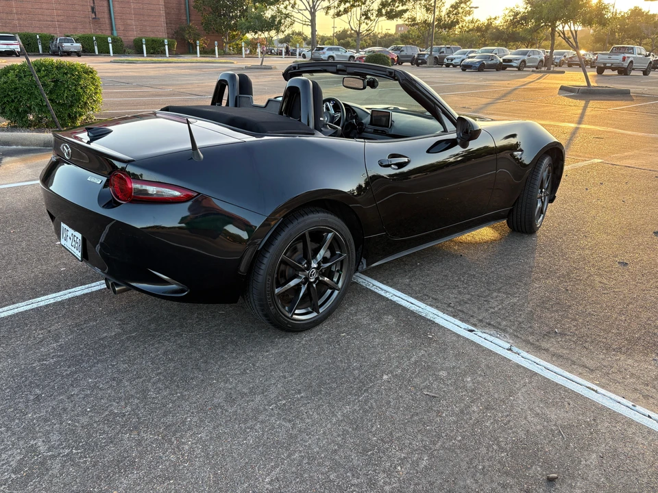 2016 Mazda ND MX-5 Miata - Image 26 of 31