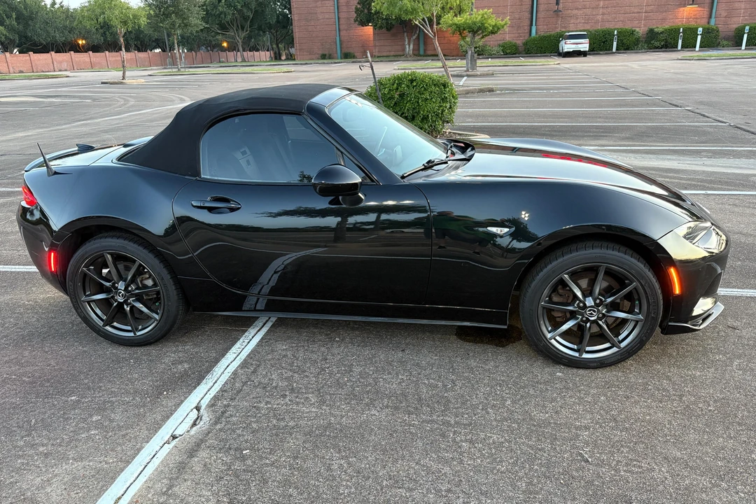 2016 Mazda ND MX-5 Miata - Image 3 of 31