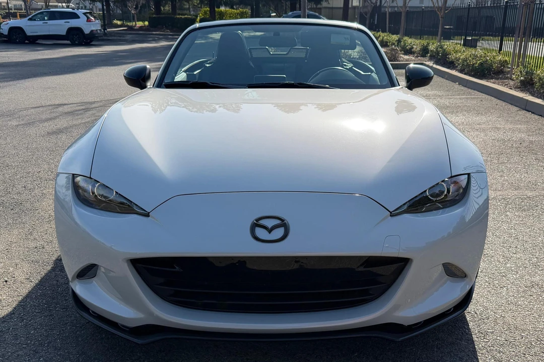 2016 Mazda ND MX-5 Miata - Image 2 of 31