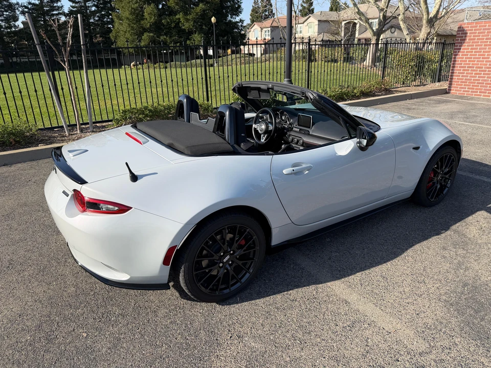 2016 Mazda ND MX-5 Miata - Image 12 of 31