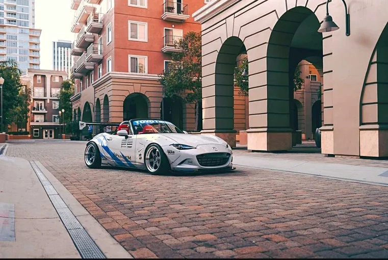 2016 Mazda ND MX-5 Miata - Image 4 of 12