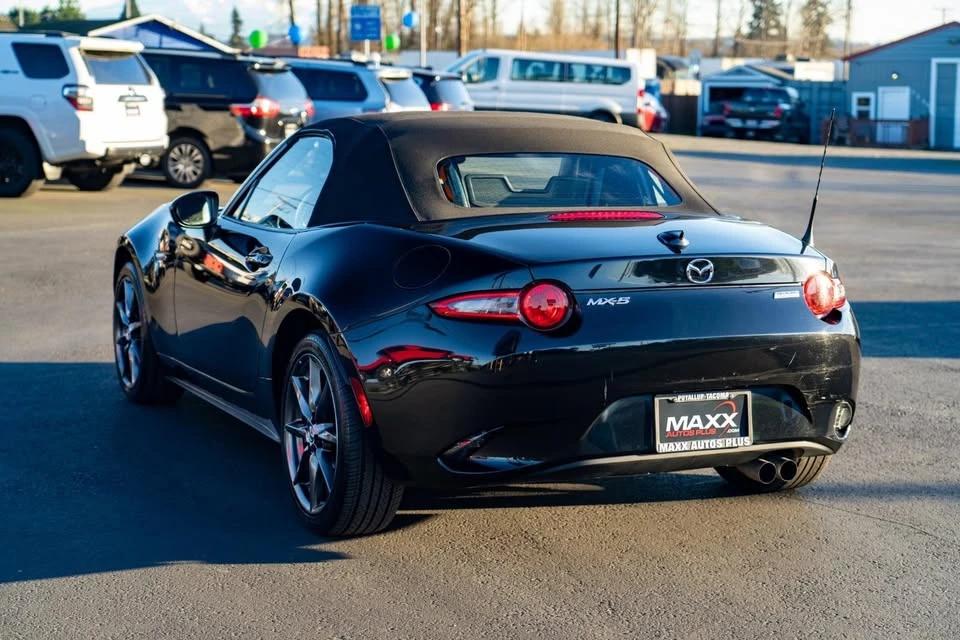 2016 Mazda ND MX-5 Miata - Image 9 of 16