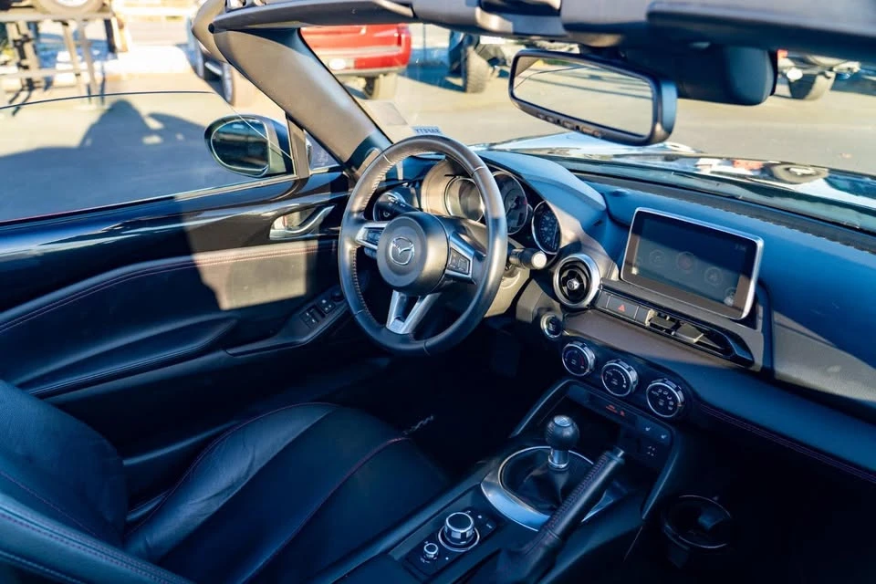 2016 Mazda ND MX-5 Miata - Image 15 of 16