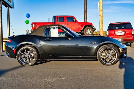 2016 Mazda MX-5 Miata Grand Touring