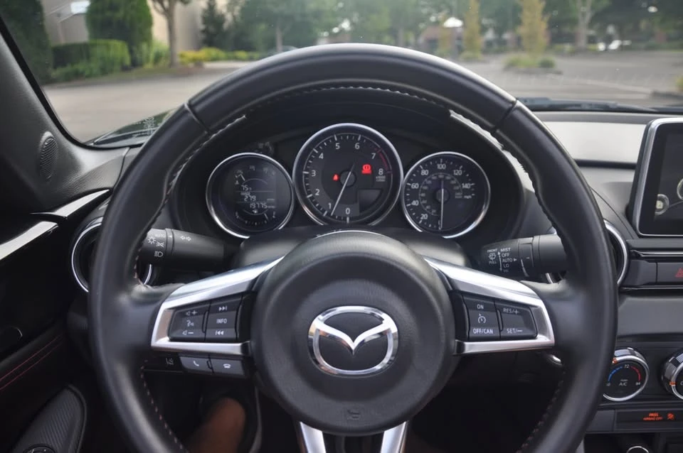 2016 Mazda ND MX-5 Miata - Image 18 of 20