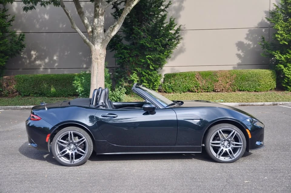 2016 Mazda ND MX-5 Miata - Image 9 of 20