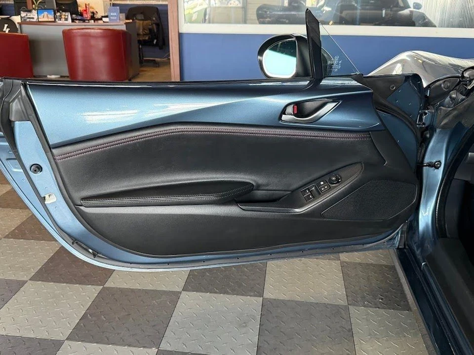 2016 Mazda ND MX-5 Miata - Image 29 of 31