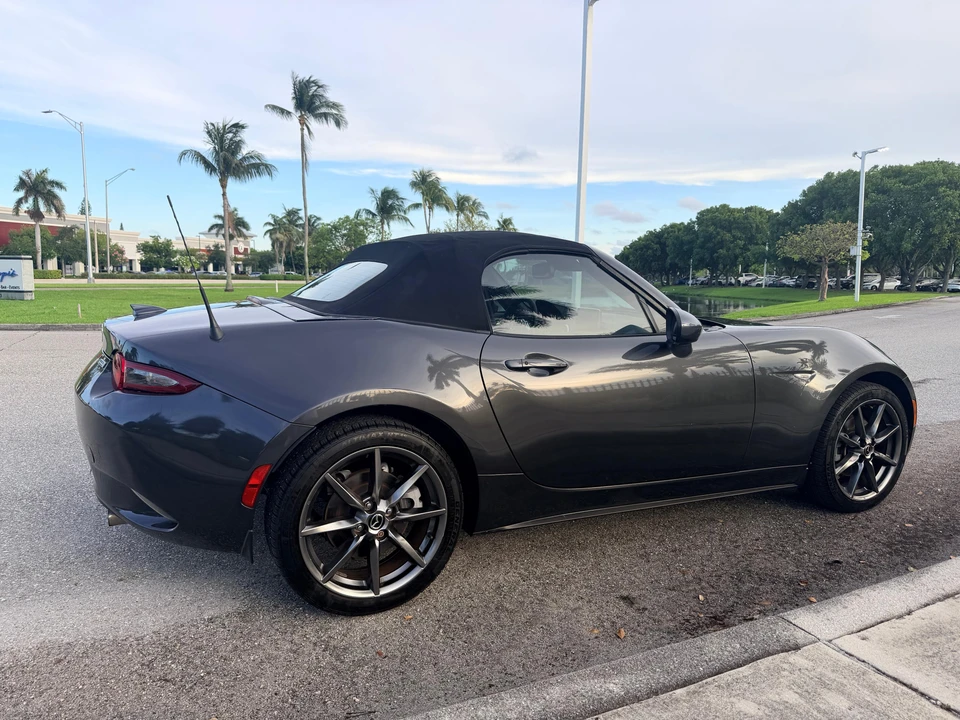 2016 Mazda ND MX-5 Miata - Image 26 of 31