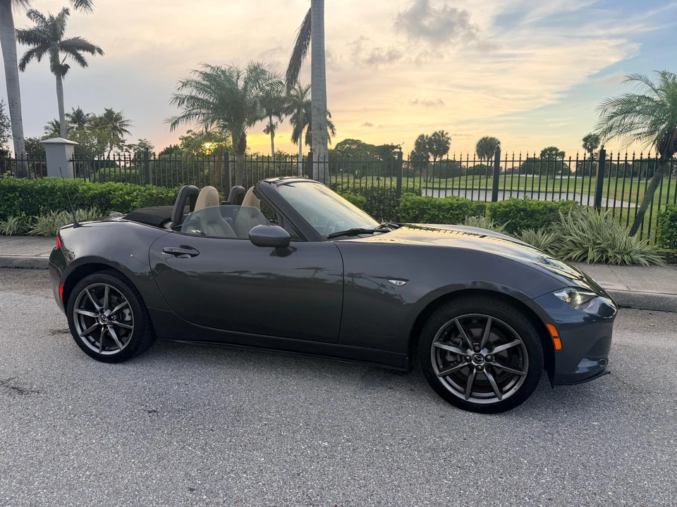2016 Mazda ND MX-5 Miata - Image 17 of 31