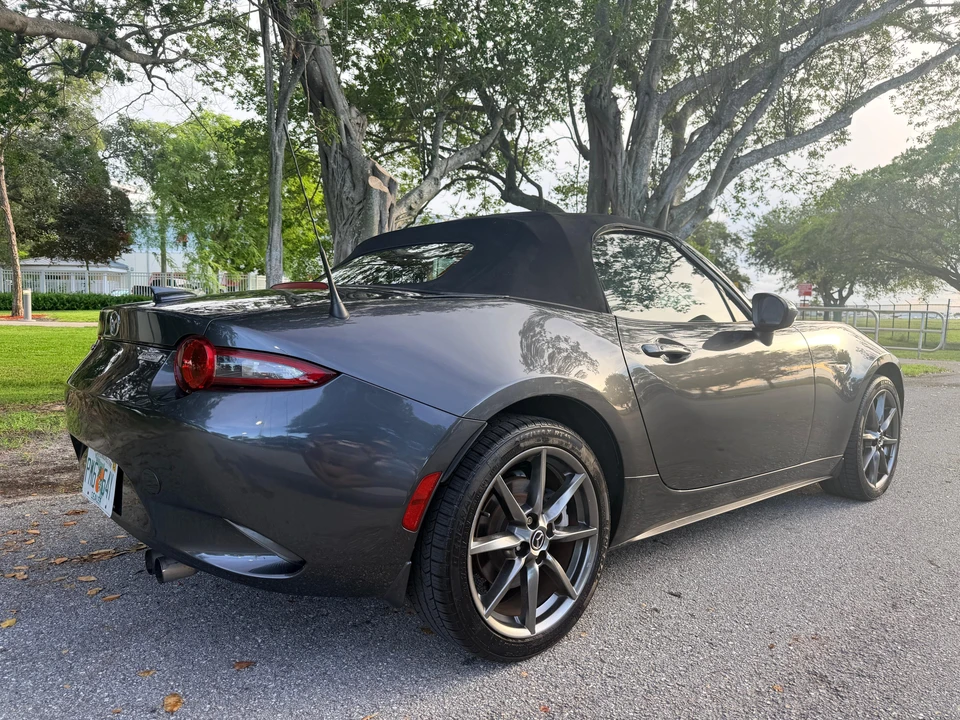 2016 Mazda ND MX-5 Miata - Image 25 of 31