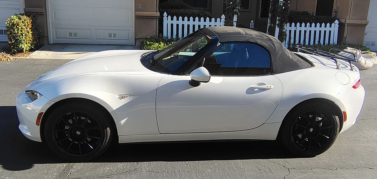 2016 Mazda ND MX-5 Miata - Image 12 of 14