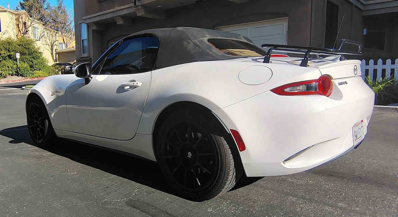 2016 Mazda ND MX-5 Miata - Image 10 of 14