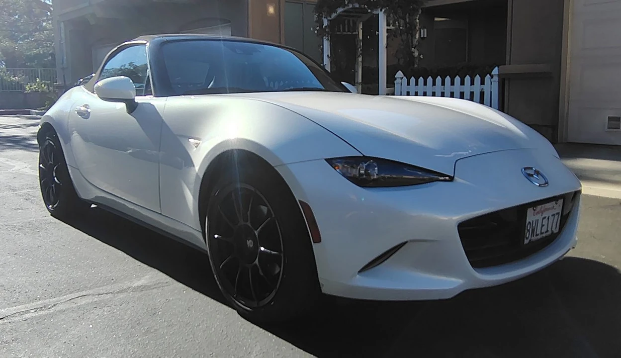2016 Mazda ND MX-5 Miata - Image 2 of 14