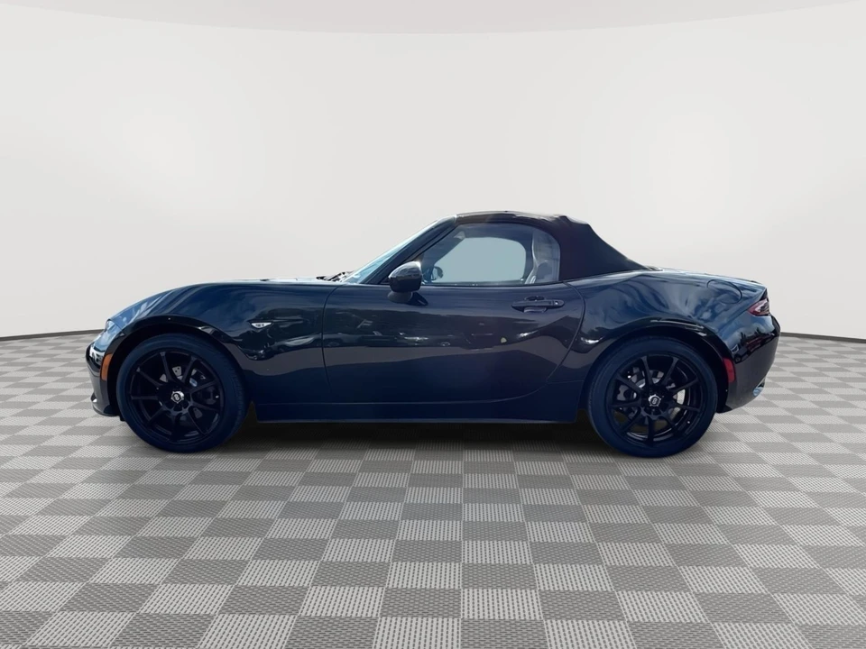 2016 Mazda ND MX-5 Miata - Image 4 of 15