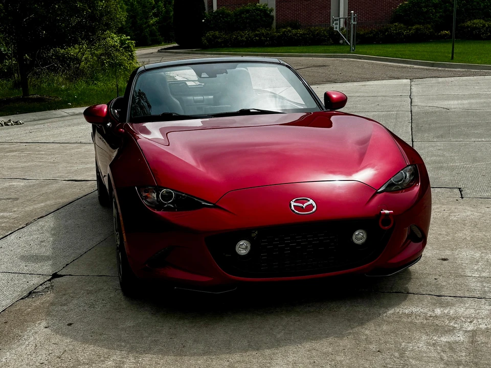 2016 Mazda ND MX-5 Miata - Image 29 of 31