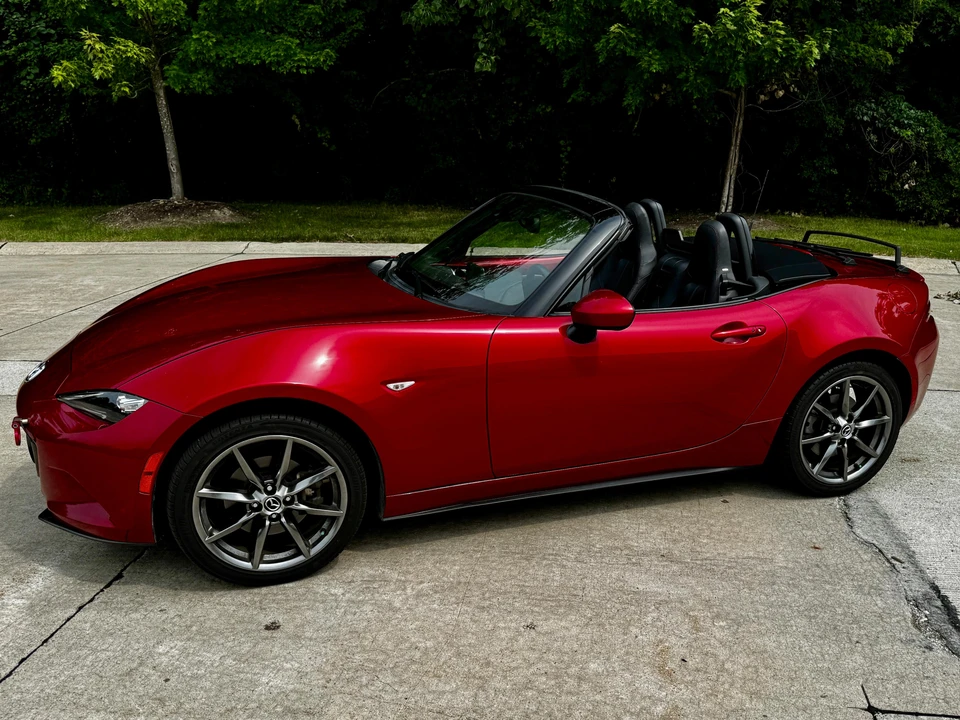 2016 Mazda ND MX-5 Miata - Image 11 of 31