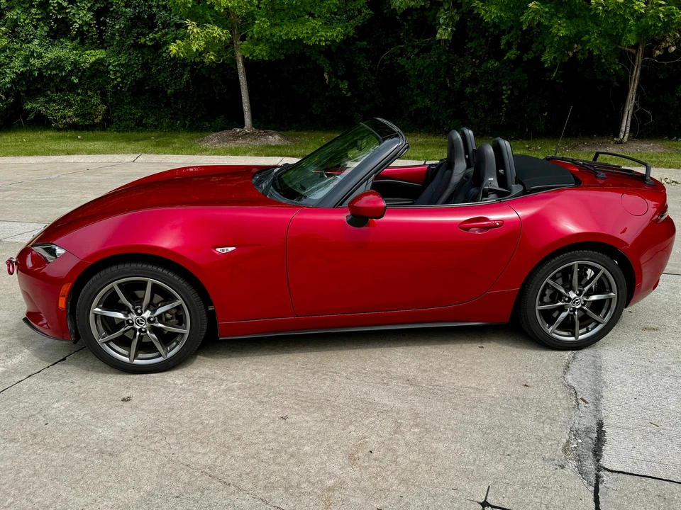 2016 Mazda ND MX-5 Miata - Image 14 of 31