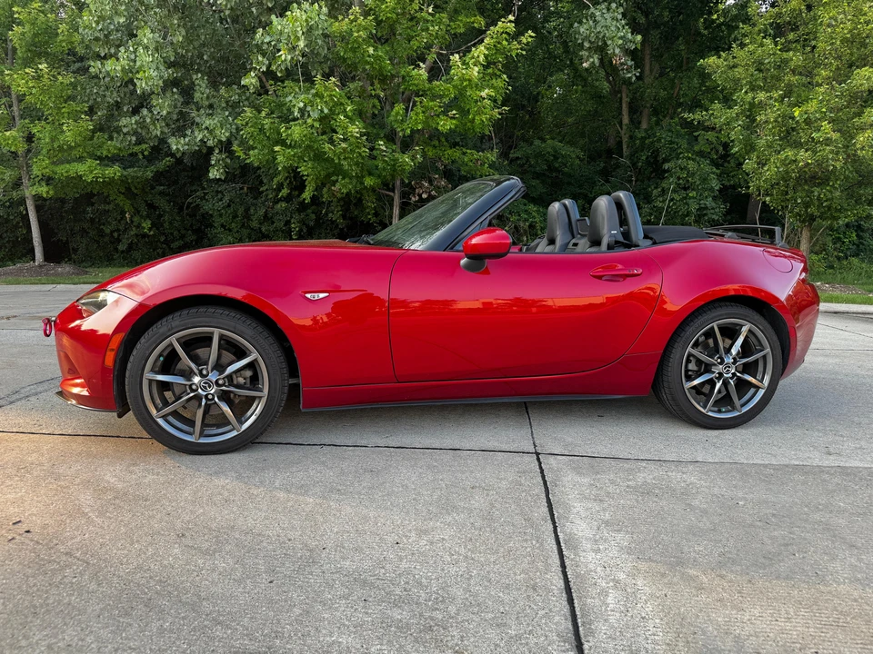 2016 Mazda ND MX-5 Miata - Image 12 of 31