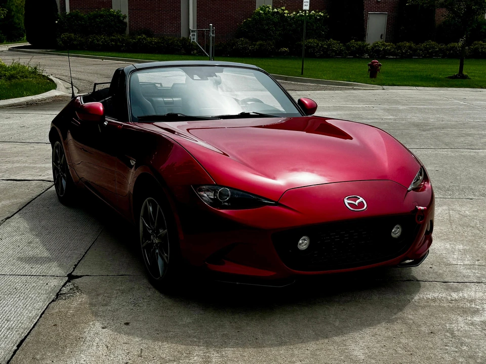 2016 Mazda ND MX-5 Miata - Image 28 of 31
