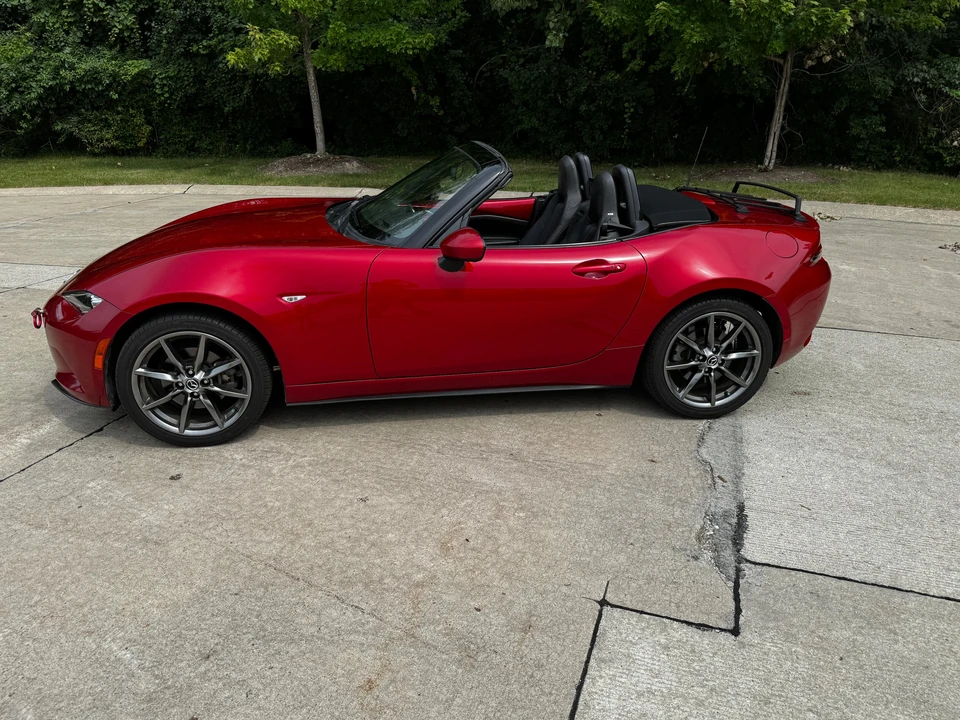 2016 Mazda ND MX-5 Miata - Image 13 of 31