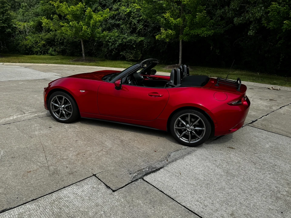 2016 Mazda ND MX-5 Miata - Image 16 of 31
