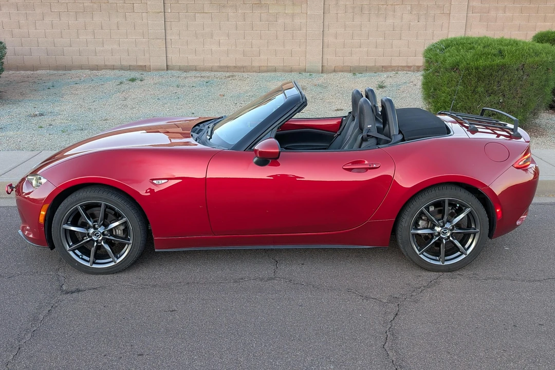 2016 Mazda ND MX-5 Miata - Image 2 of 31