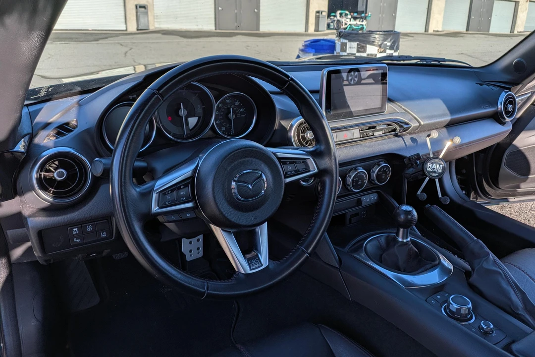 2016 Mazda ND MX-5 Miata - Image 28 of 31