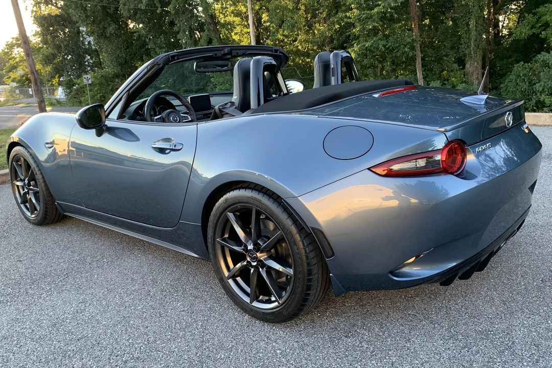 2016 Mazda ND MX-5 Miata - Image 4 of 5