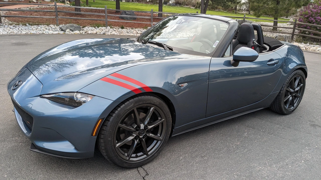 2016 Mazda ND MX-5 Miata - Image 14 of 31