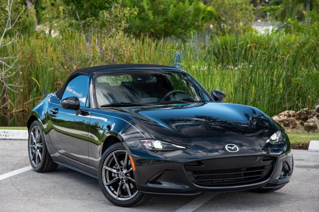 2016 Mazda ND MX-5 Miata - Image 15 of 30