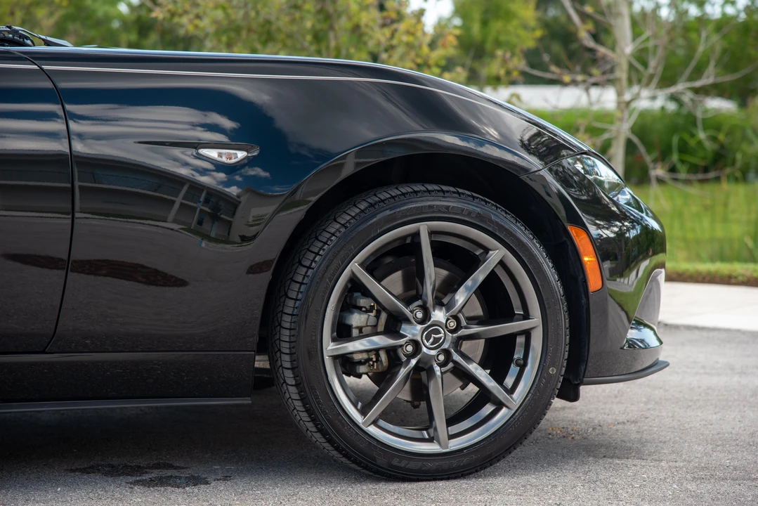 2016 Mazda ND MX-5 Miata - Image 17 of 30