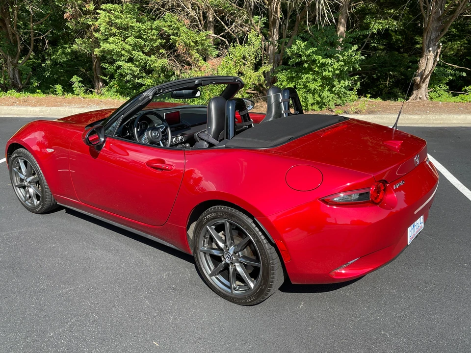 2016 Mazda ND MX-5 Miata - Image 8 of 31