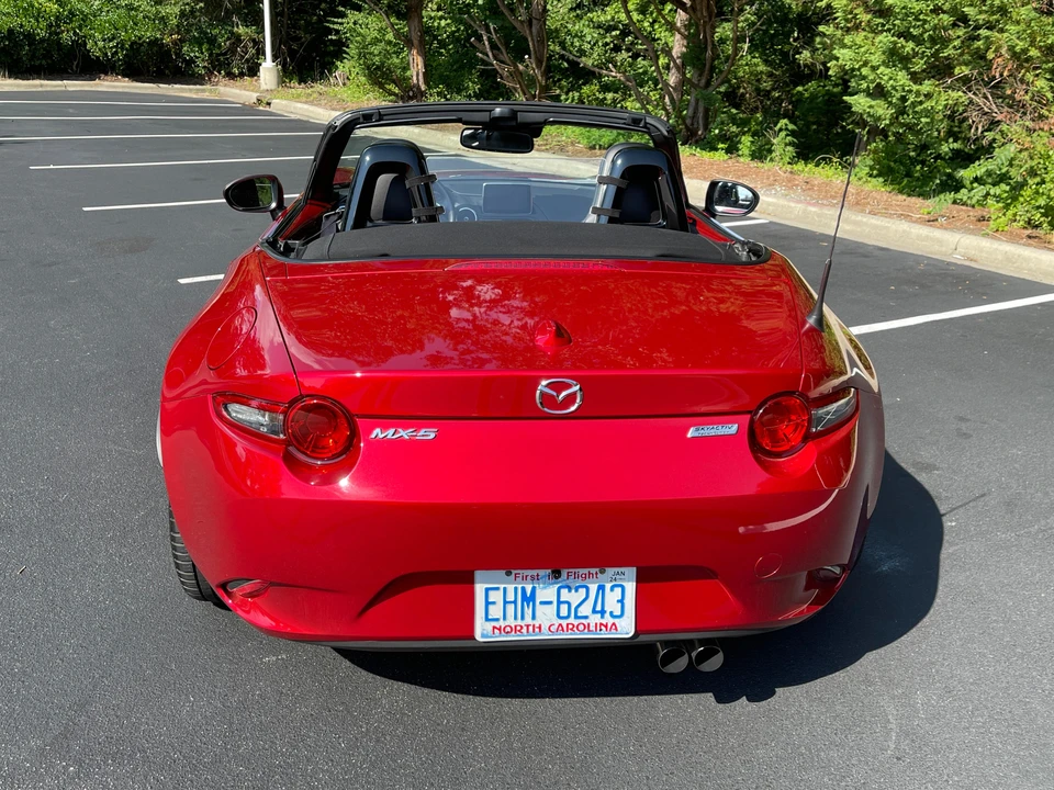 2016 Mazda ND MX-5 Miata - Image 9 of 31
