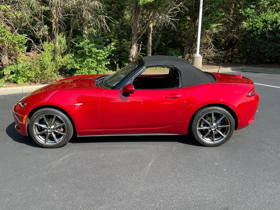 2016 Mazda ND MX-5 Miata - Image 17 of 31