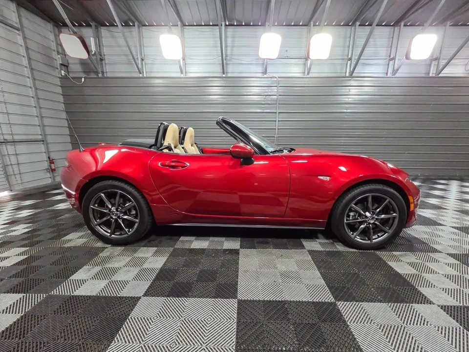2016 Mazda ND MX-5 Miata - Image 9 of 12