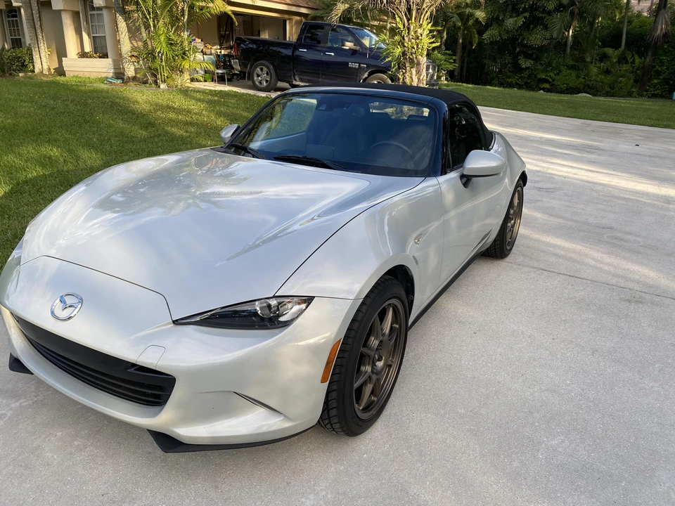 2016 Mazda ND MX-5 Miata - Image 10 of 31