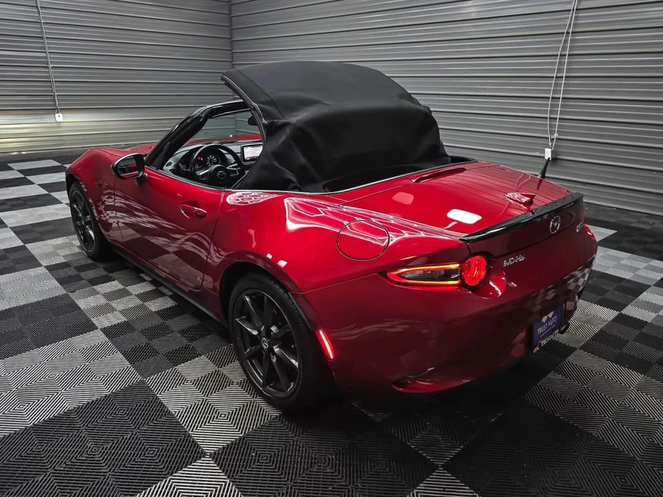 2016 Mazda ND MX-5 Miata - Image 9 of 18