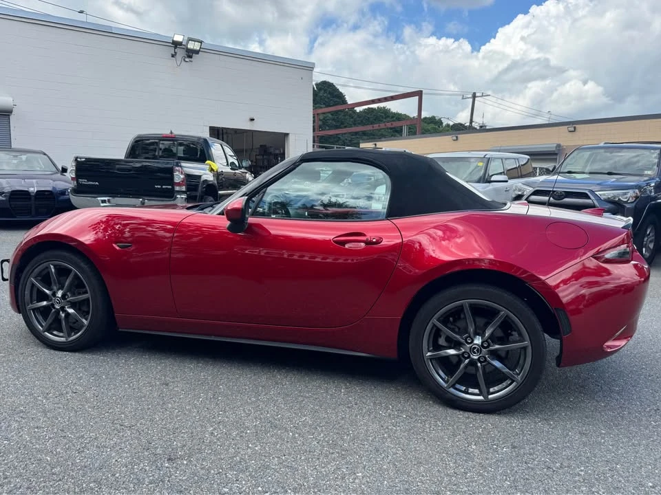2016 Mazda ND MX-5 Miata - Image 8 of 17