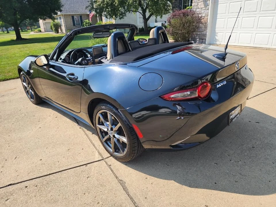 2016 Mazda ND MX-5 Miata - Image 2 of 20