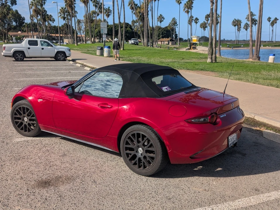 2016 Mazda ND MX-5 Miata - Image 7 of 21