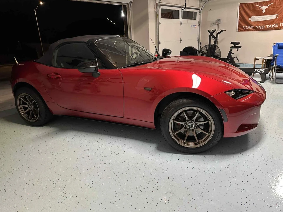 2016 Mazda ND MX-5 Miata - Image 2 of 18