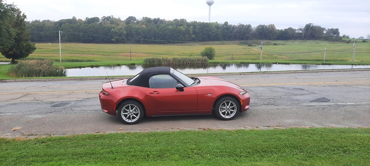 2016 Mazda ND MX-5 Miata - Image 21 of 31