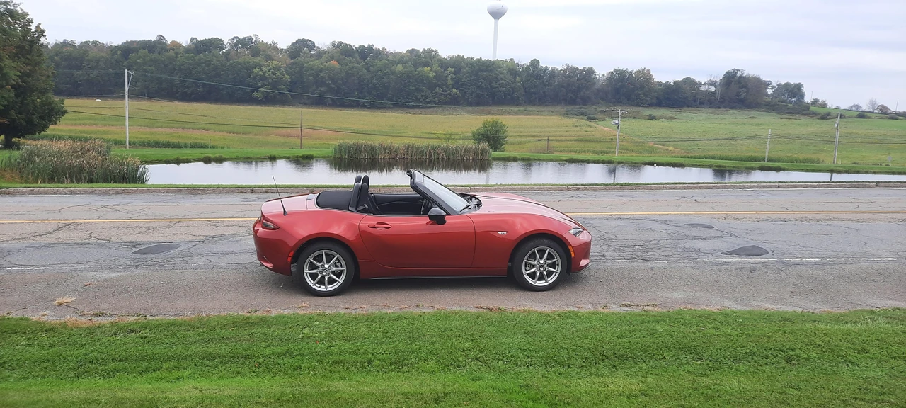 2016 Mazda ND MX-5 Miata - Image 22 of 31