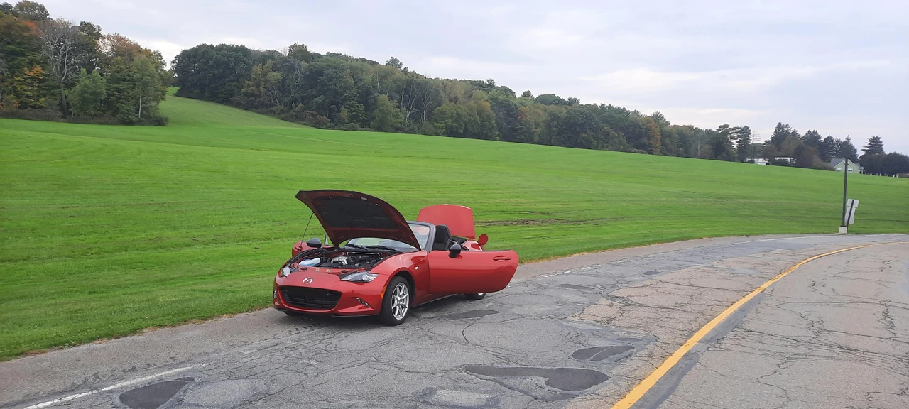 2016 Mazda ND MX-5 Miata - Image 28 of 31