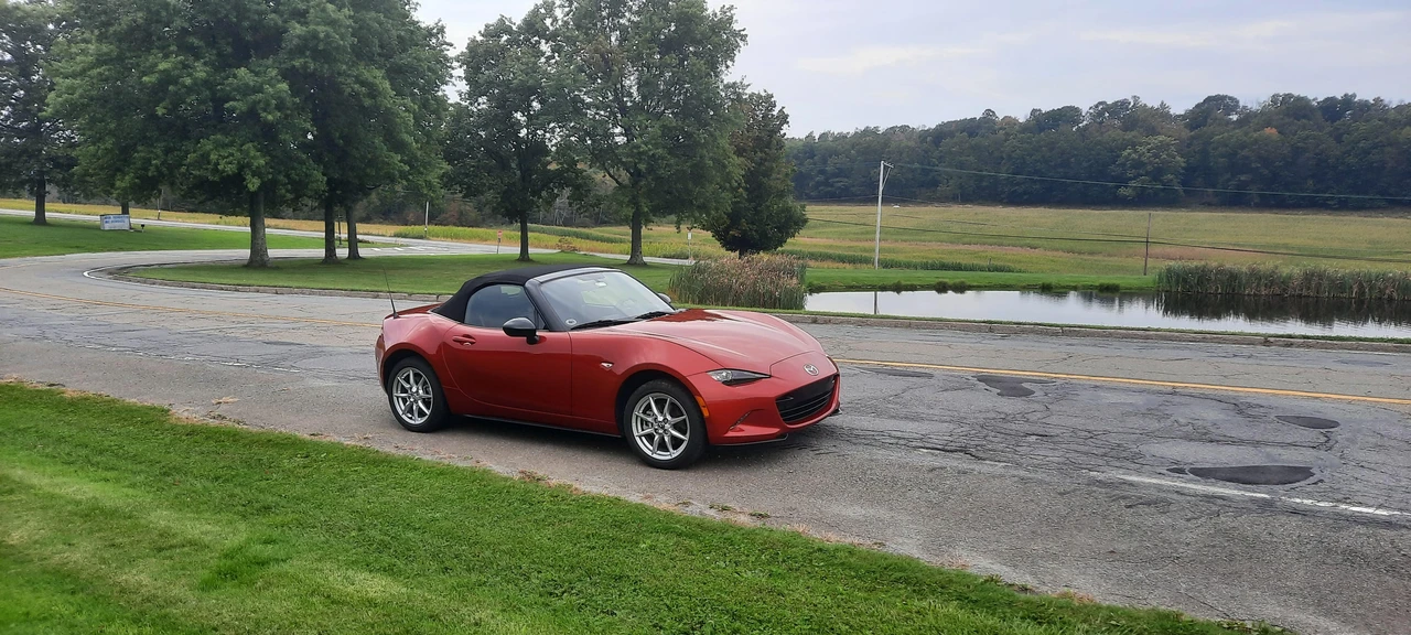 2016 Mazda ND MX-5 Miata - Image 24 of 31